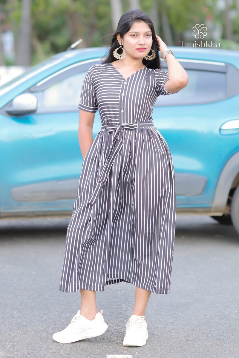 Urban Monochrome Shirt Dress – Black and White – view 7