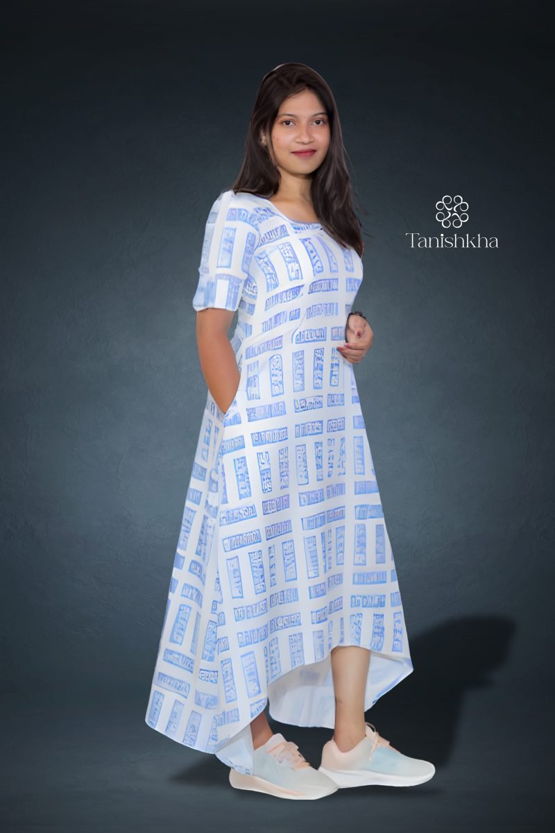 Urban Checkmate – Blue and White – view 2